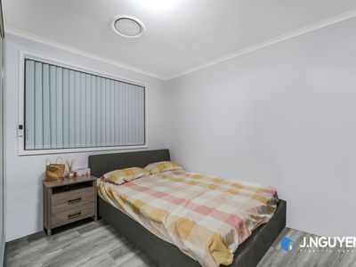 5 Leonard Place, Bonnyrigg