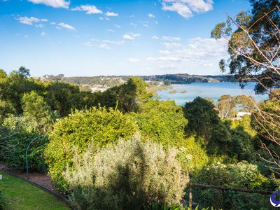 29 Hillcrest Avenue, North Narooma