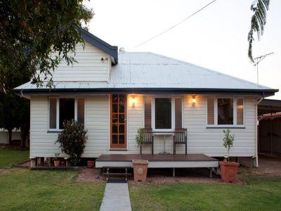 77 Crane street, Longreach