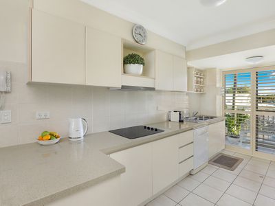 12 / 44 Beach Parade, Maroochydore