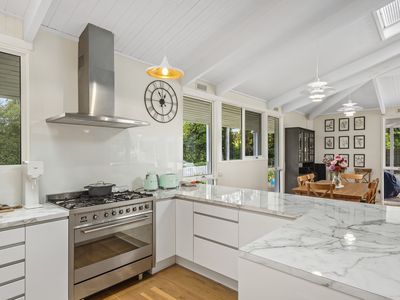 2 Anzac Road, Mount Macedon