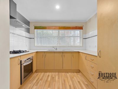1 / 101 Dandenong Road East, Frankston