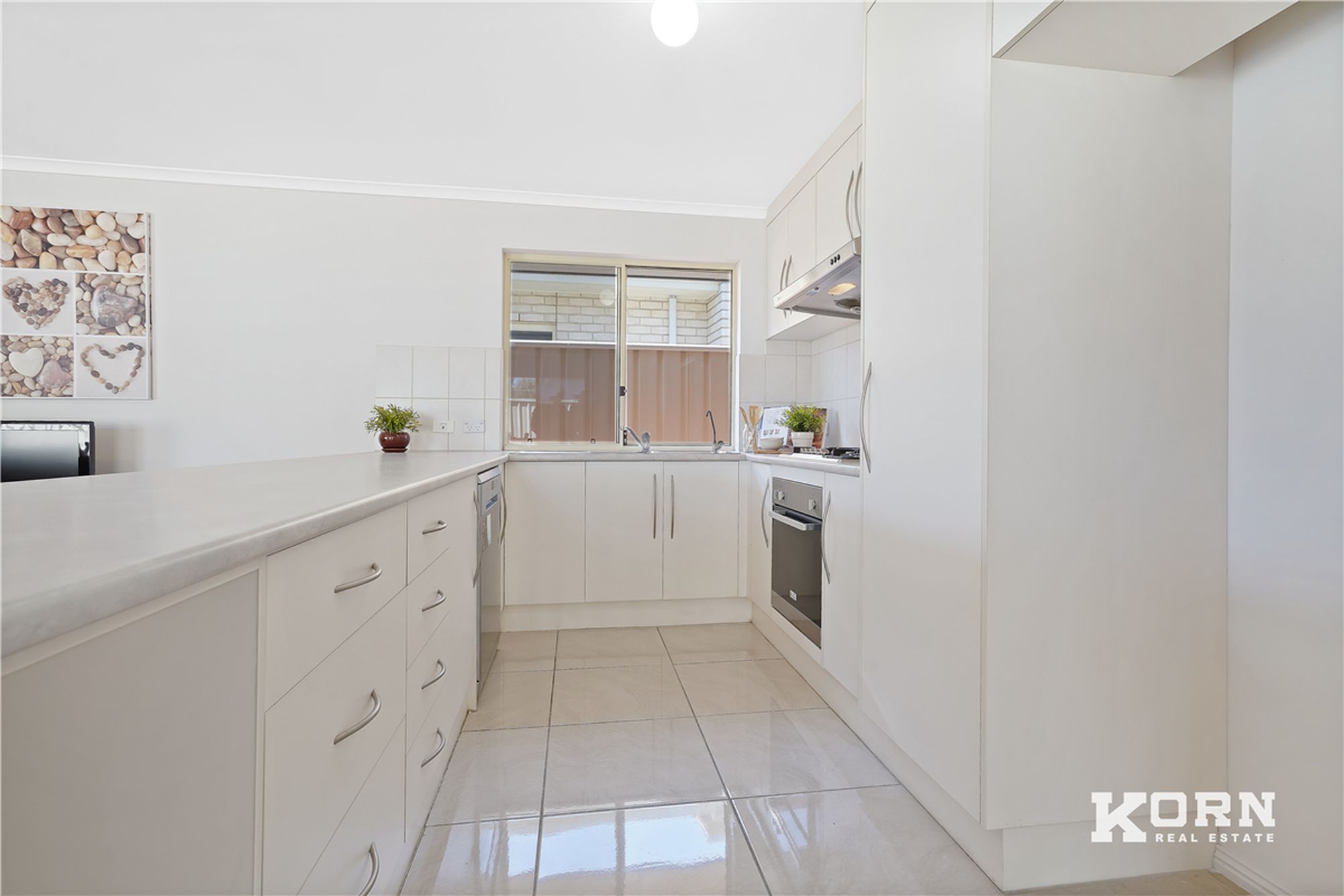8 Colac Street, Greenacres