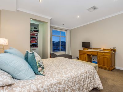 5 Emperor Way, Yanchep