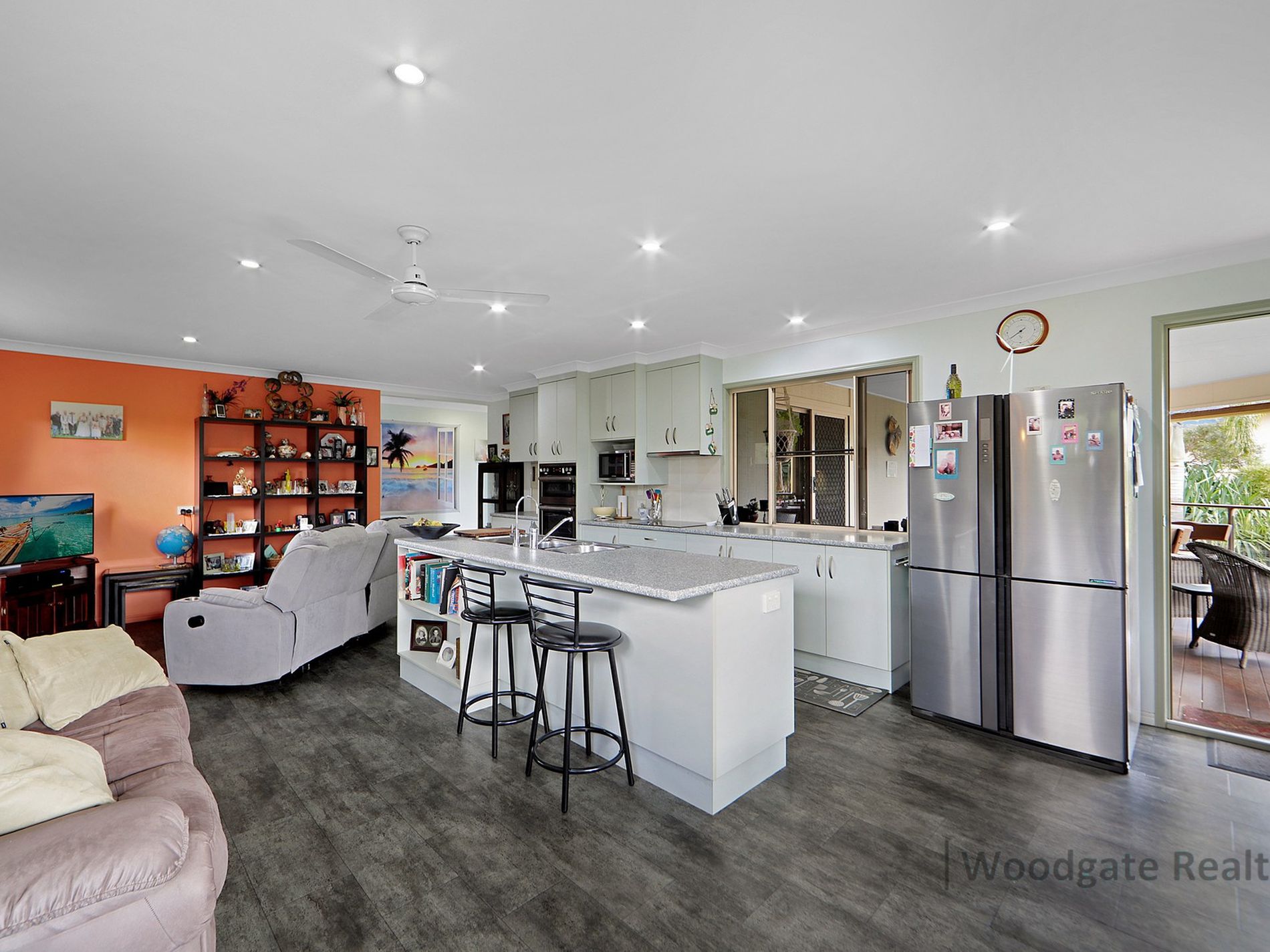 24 ROSELLA WAY, Woodgate