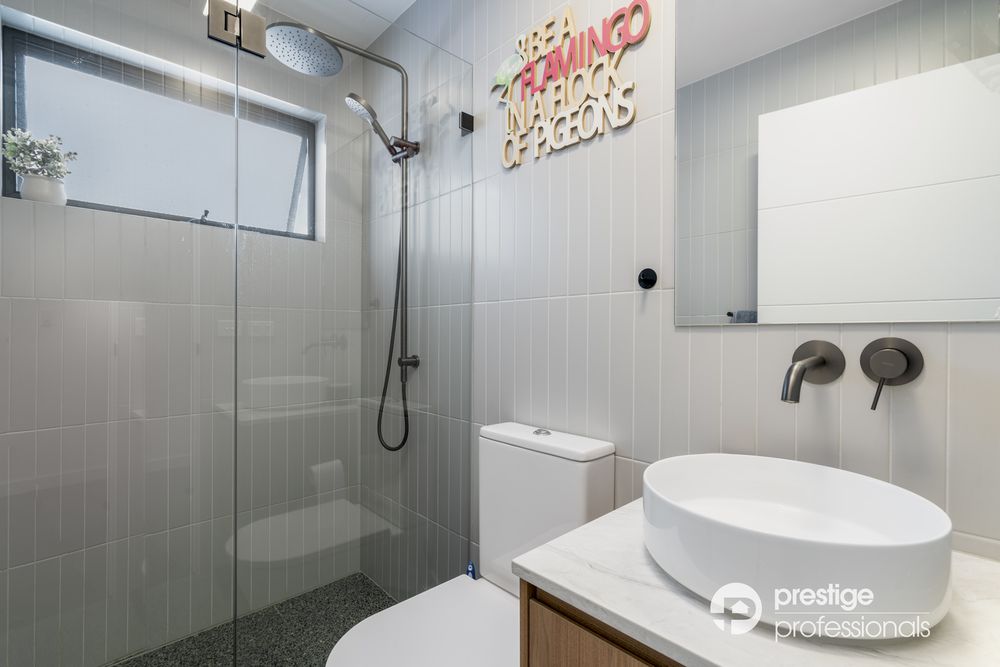 1 / 14 Dredge Avenue, Moorebank