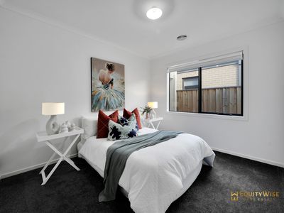 4 Akroydon Street, Werribee