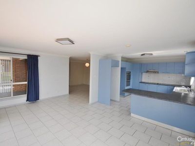 8 Pine Knoll Drive, Dubbo