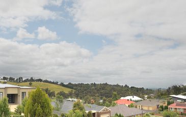 3 North Hidden Valley Circuit, Beaconsfield