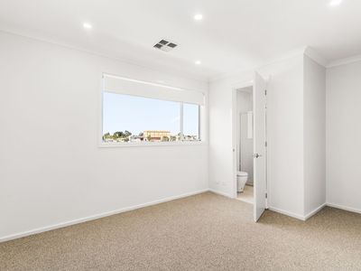 35 Wardlu Crescent, Prospect