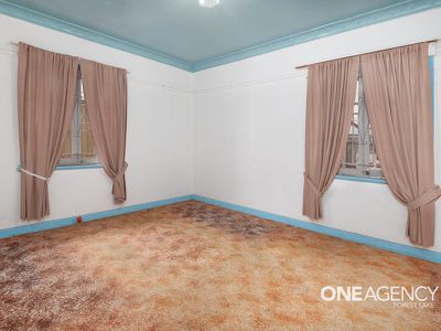 15 Adonis St, Inala