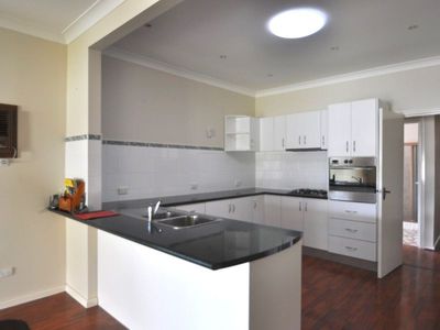 17 Johns Avenue, Dubbo