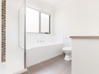 Unit 2 / 49 Hope Way, Tarneit