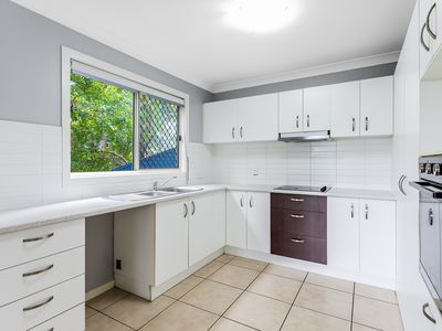 4 / 64 Station Road, Lawnton