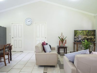 591 Bloomfield Road, Rossville