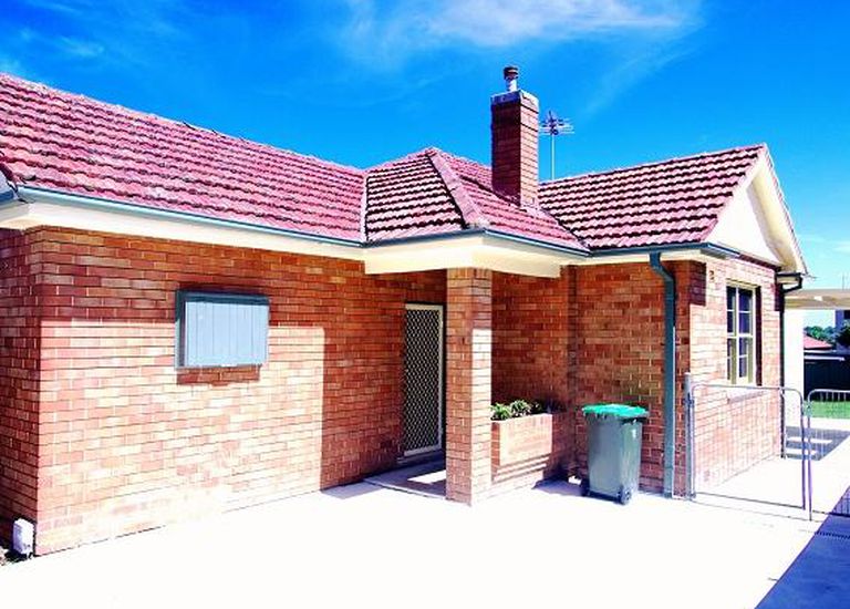 35A Vicliffe Avenue, Campsie