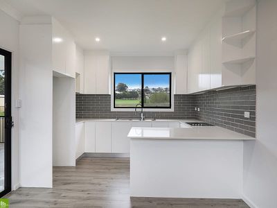 46 Mirrabooka Road, Lake Heights