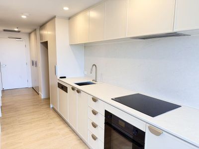 711 / 72 Allara Street, City