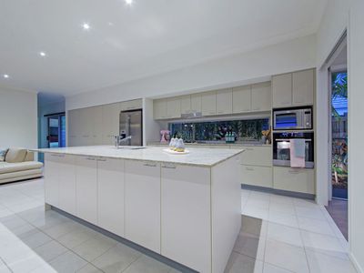 51 Torrens Crescent, Wakerley