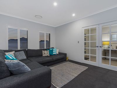 4 Carbon Street, Yanchep