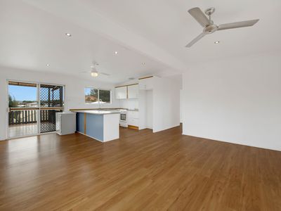 9 Sayre Cres, Boyne Island