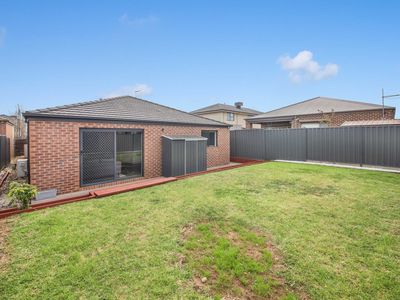 34 Barrangi Drive, Tarneit