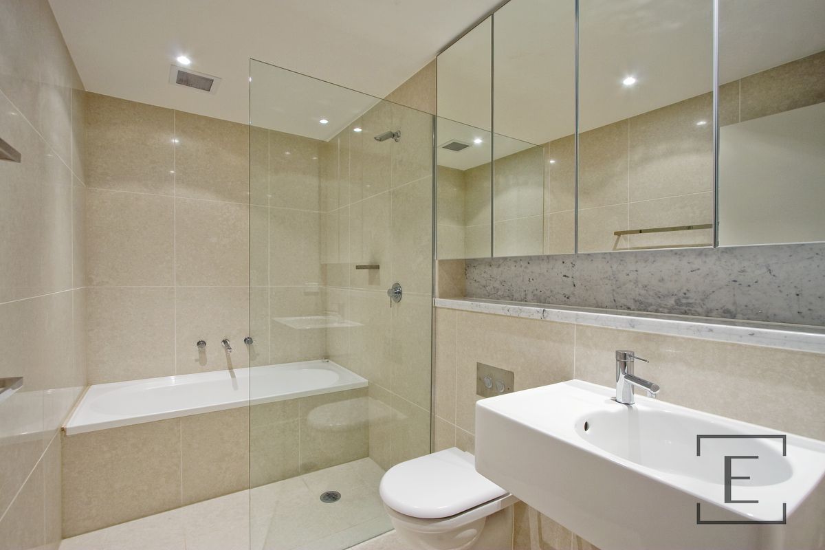 202 / 17 Jean Wailes Avenue, Rhodes