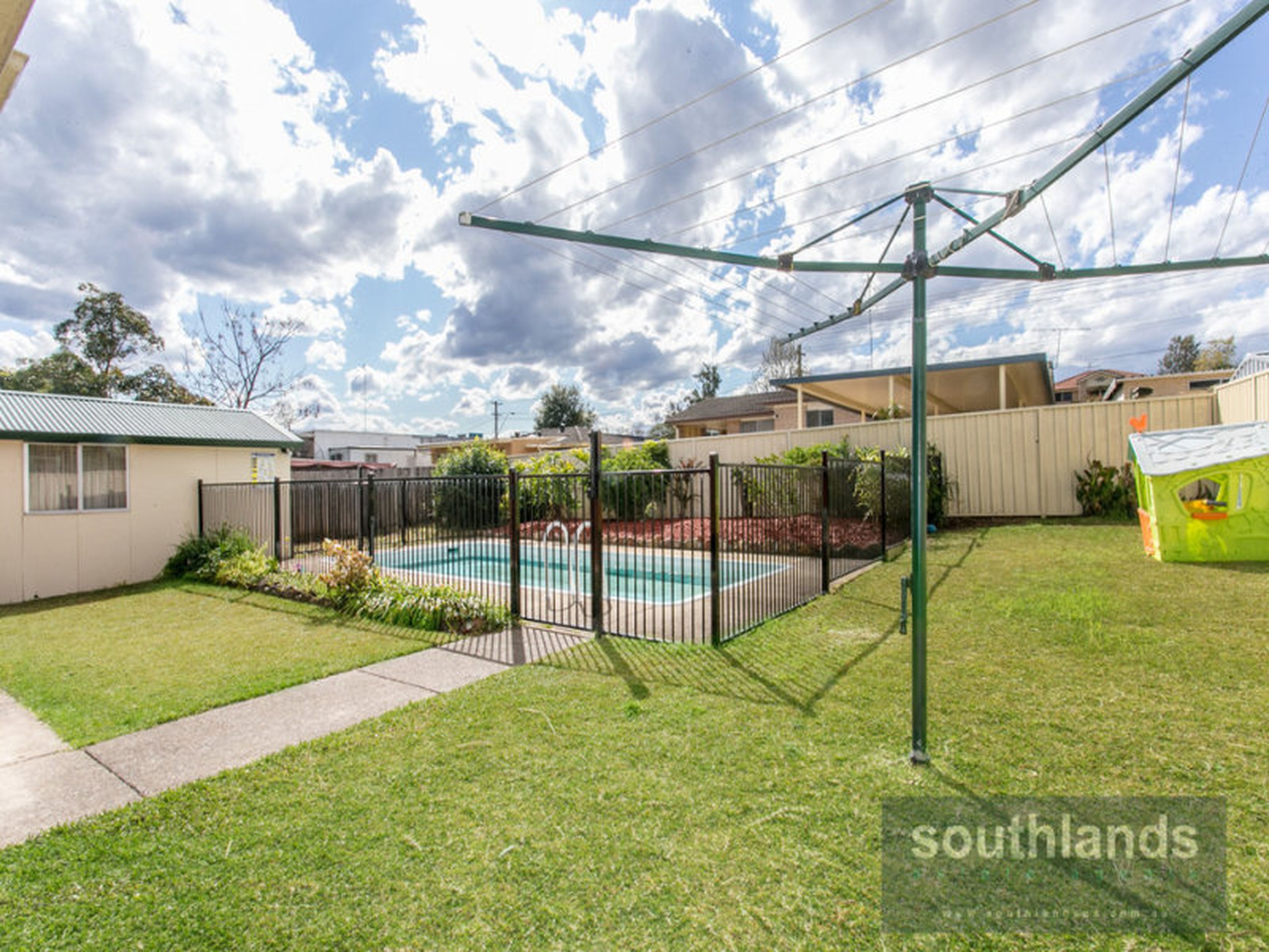 15 Timgalen Ave, SOUTH PENRITH