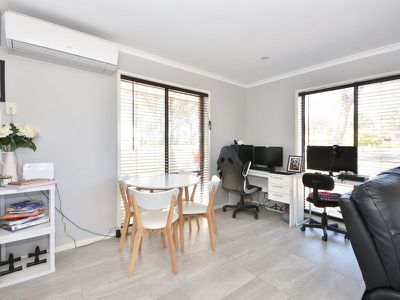 1 / 28 Collins Street, Kangaroo Flat