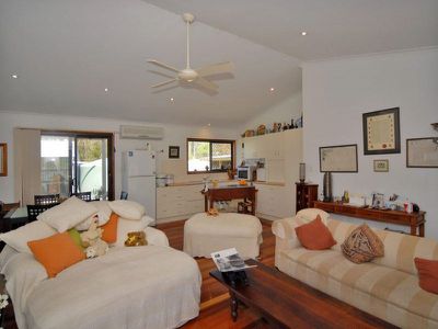 793 McKinnon Dr, Cooroibah