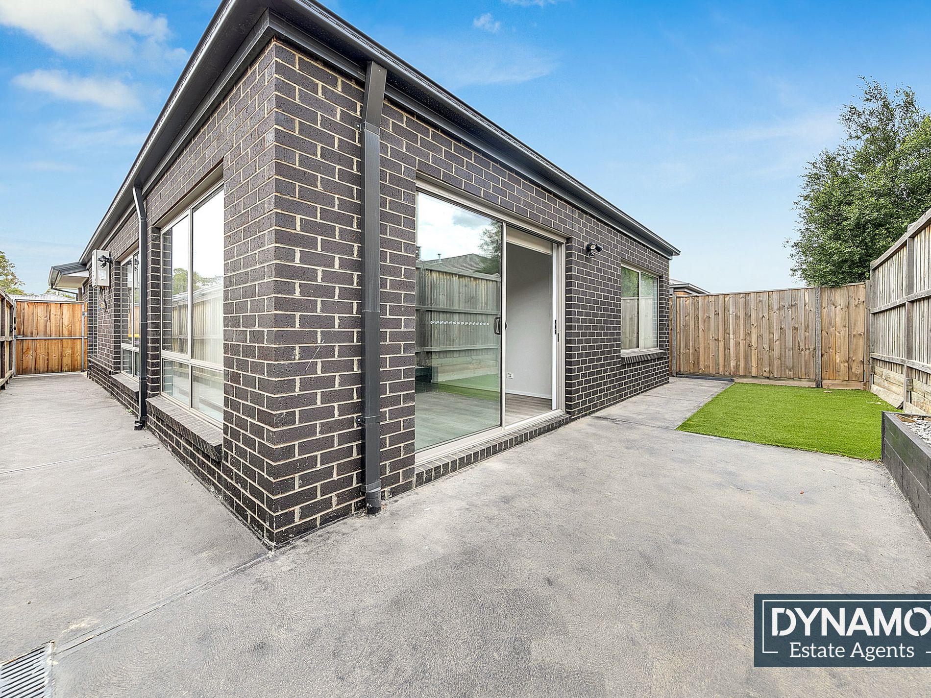 12 Bearing Street, Donnybrook