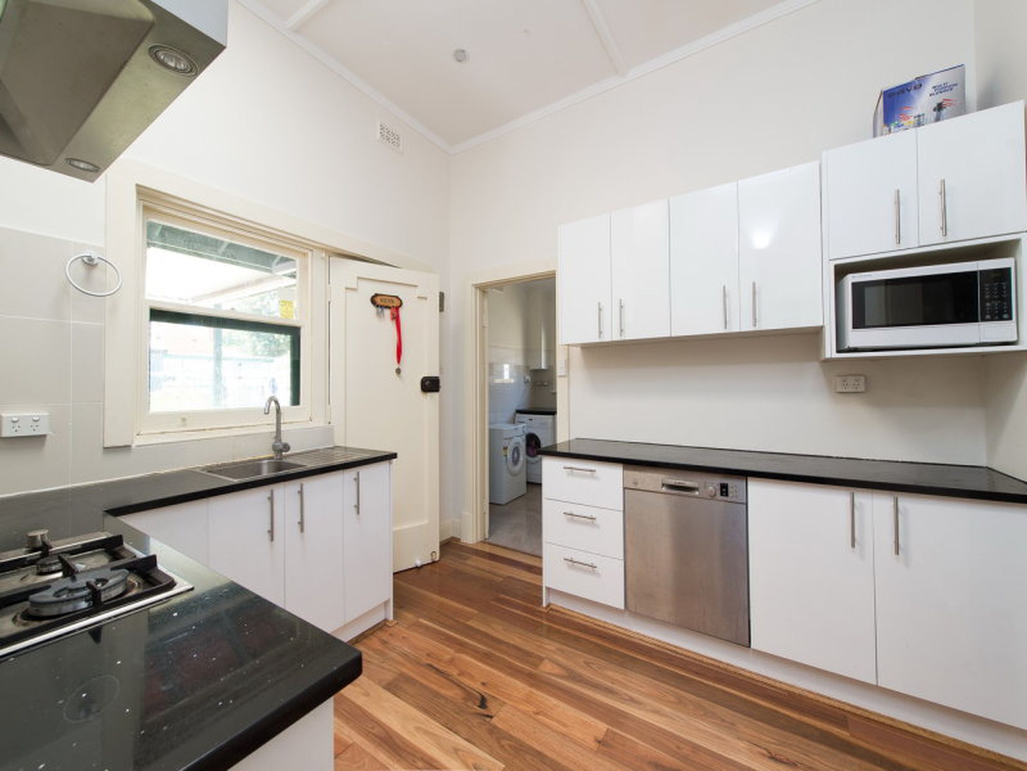 155 Sixth Avenue, Royston Park