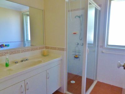 7 Lakewood Grove, Burrill Lake