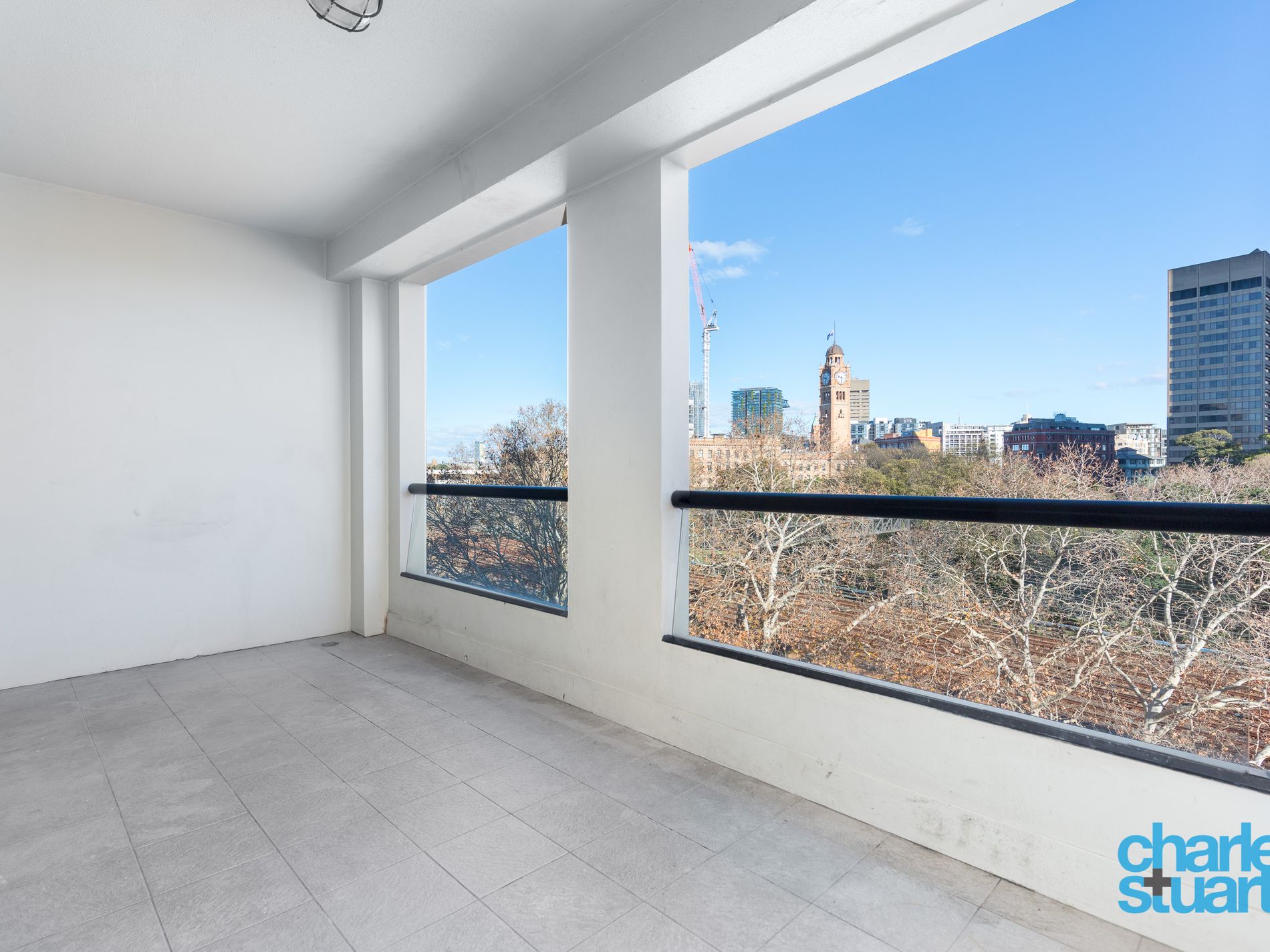 705 / 242 Elizabeth Street, Surry Hills