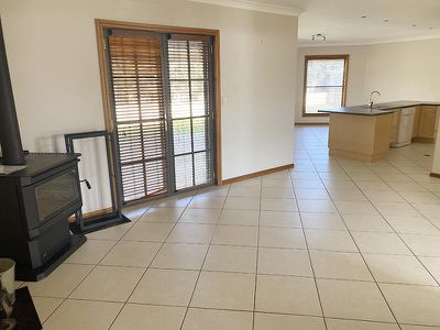 2 Vidler Place, Blayney