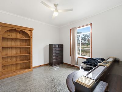 105 Speed Road, Hilldene