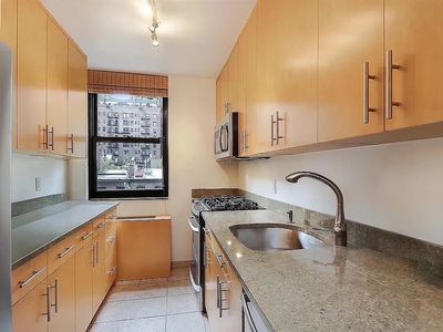 apt 5d / 420 East 51st Street, New York, NY, International