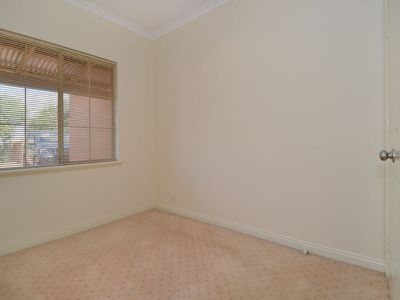 11 Hastie Court, Somerville