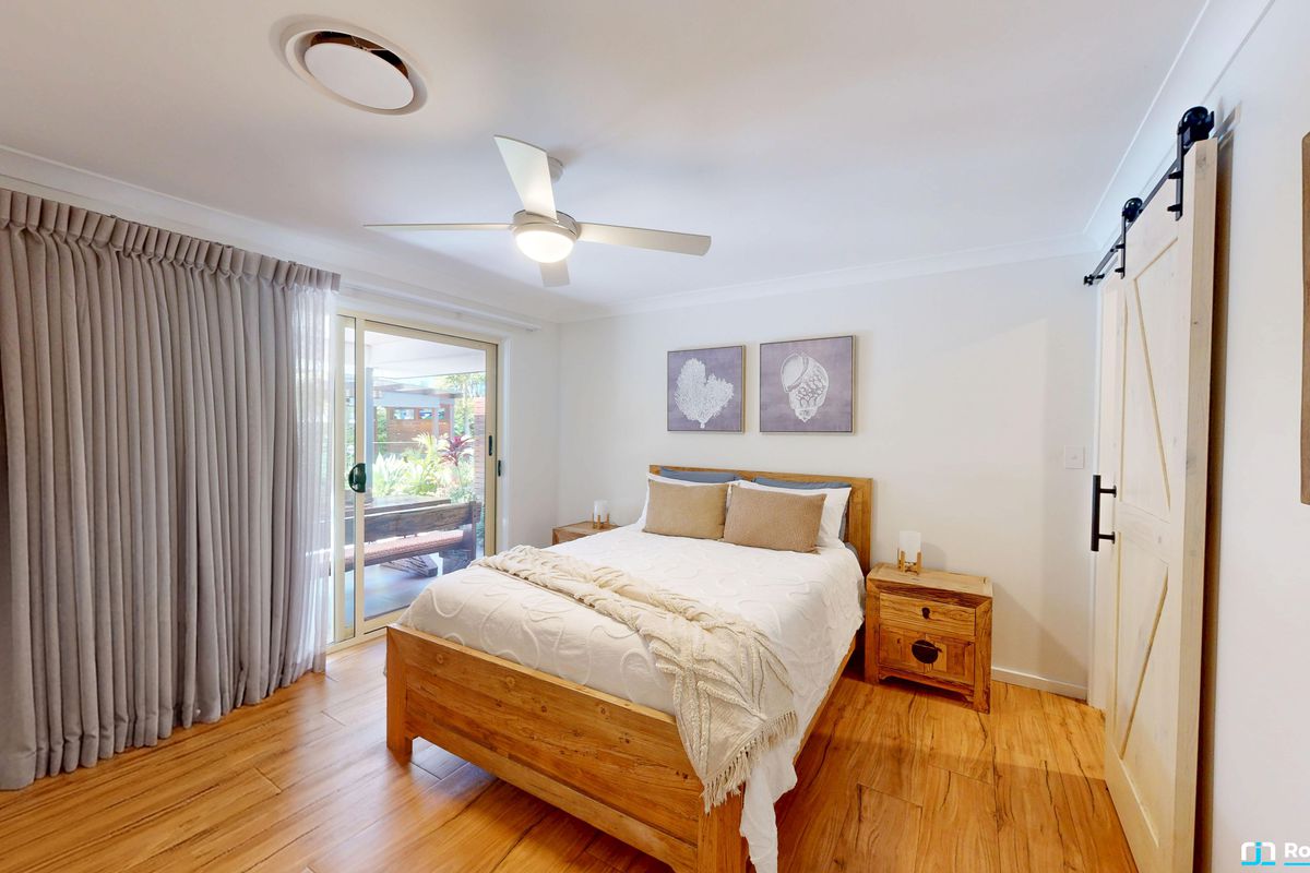 1 Feathertail Court, Tewantin