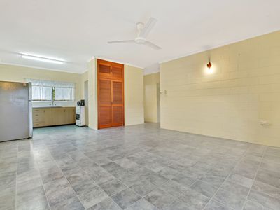 24 Angela Street, Woree