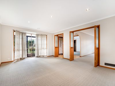 5 Kent Court, Werribee