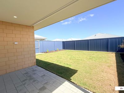 76 Macadamia Avenue, Baldivis