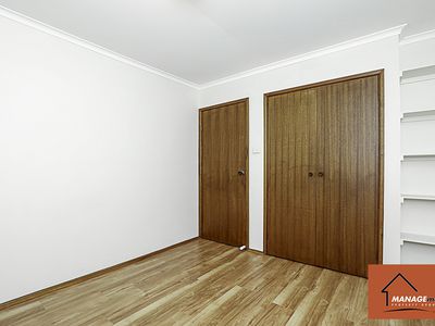 9 MCKEAHNIE STREET, Weetangera