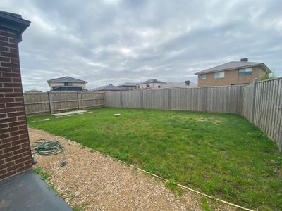 15 Dusty Drive, Point Cook