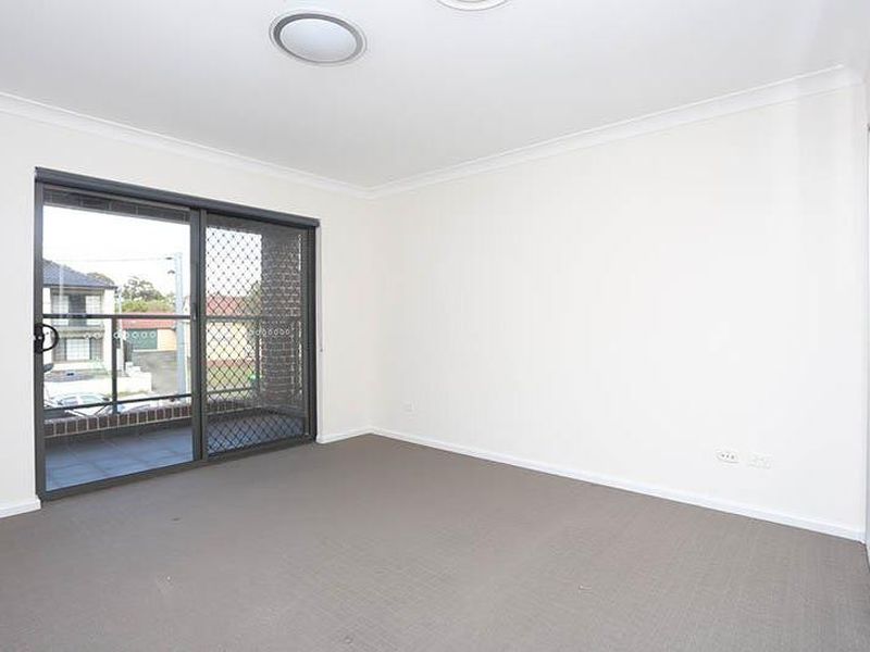 50 Grimson Cres, Liverpool