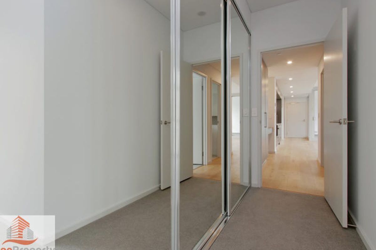 302 / 105-111 Stirling Street, Perth