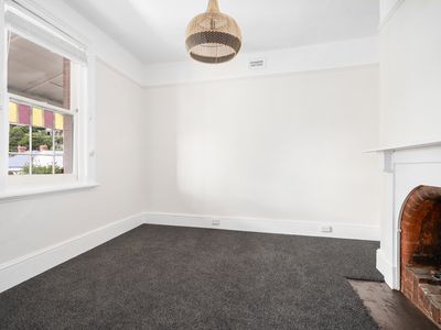 109 Burnett Street, North Hobart