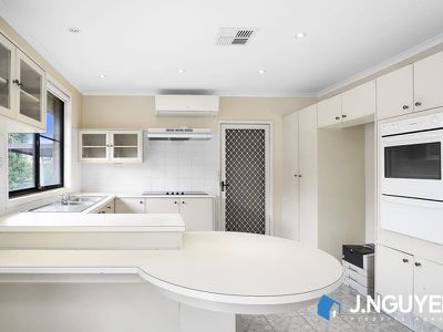 6 Glebe Place, St Johns Park