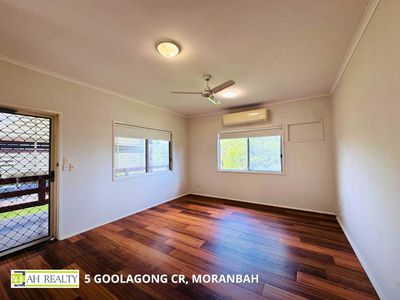 5 Goolagong Crescent, Moranbah