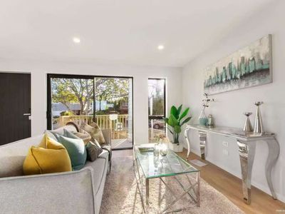 A / 4 Blue Gum Rise, Sunnyhills